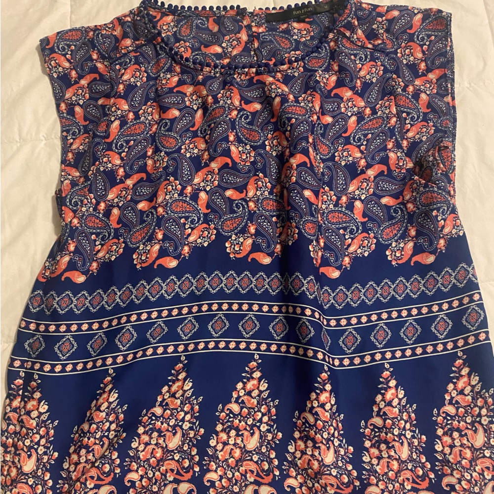 Adorable short sleeve top